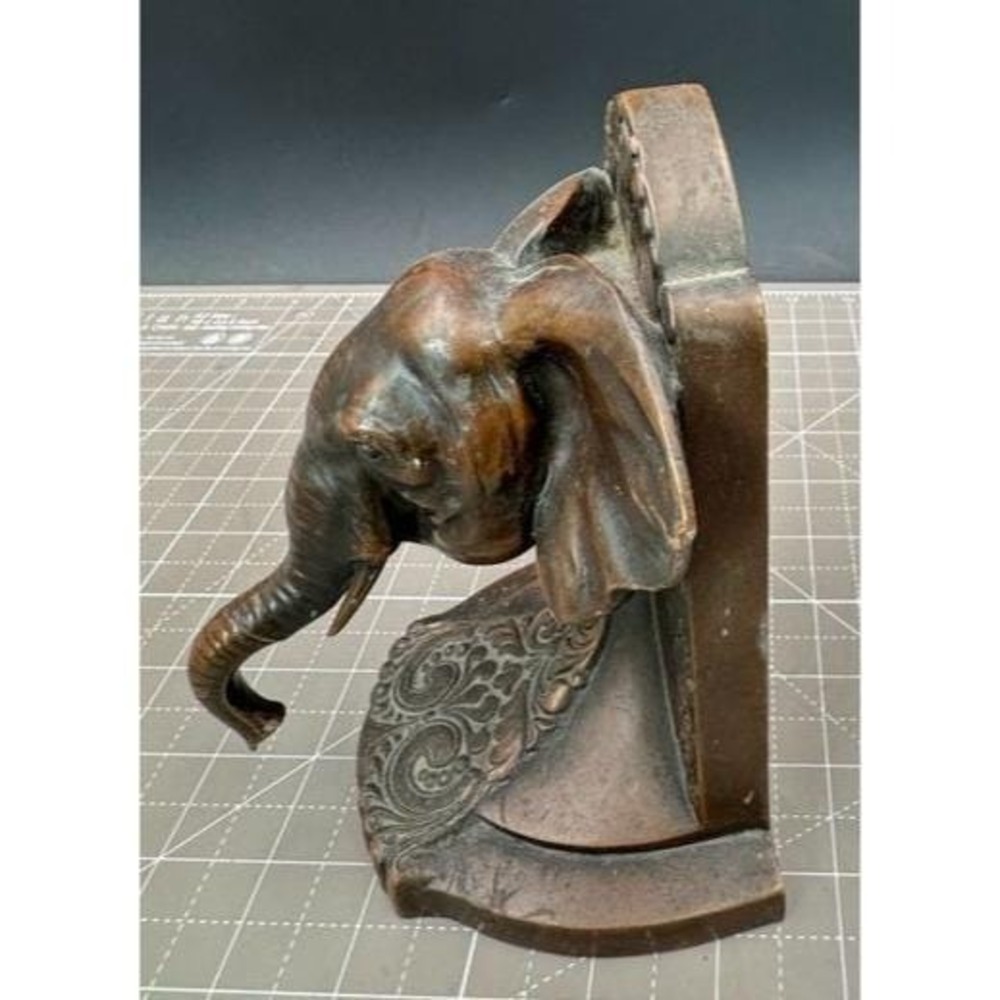 Vintage Elephant Bronze Bookend Jennings Brothers JB 1531